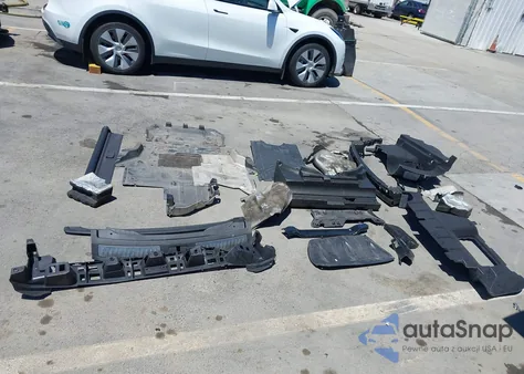 2021 Land Rover Range Rover Velar P250 R-Dynamic S из США, поврежденный, VIN SALYT2EX3MA311247